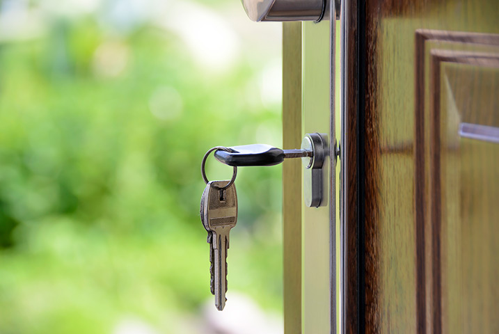 A2B Locks are able to provide local locksmiths in Kearsley to repair your broken locks. 